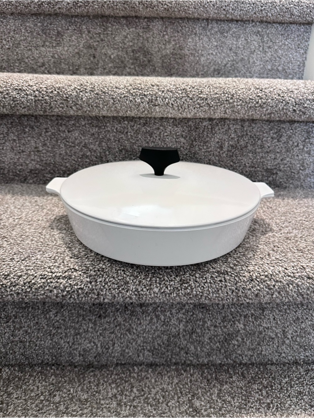 Corning Ware B-10 Buffet Server 10" Skillet With Lid Casserole White